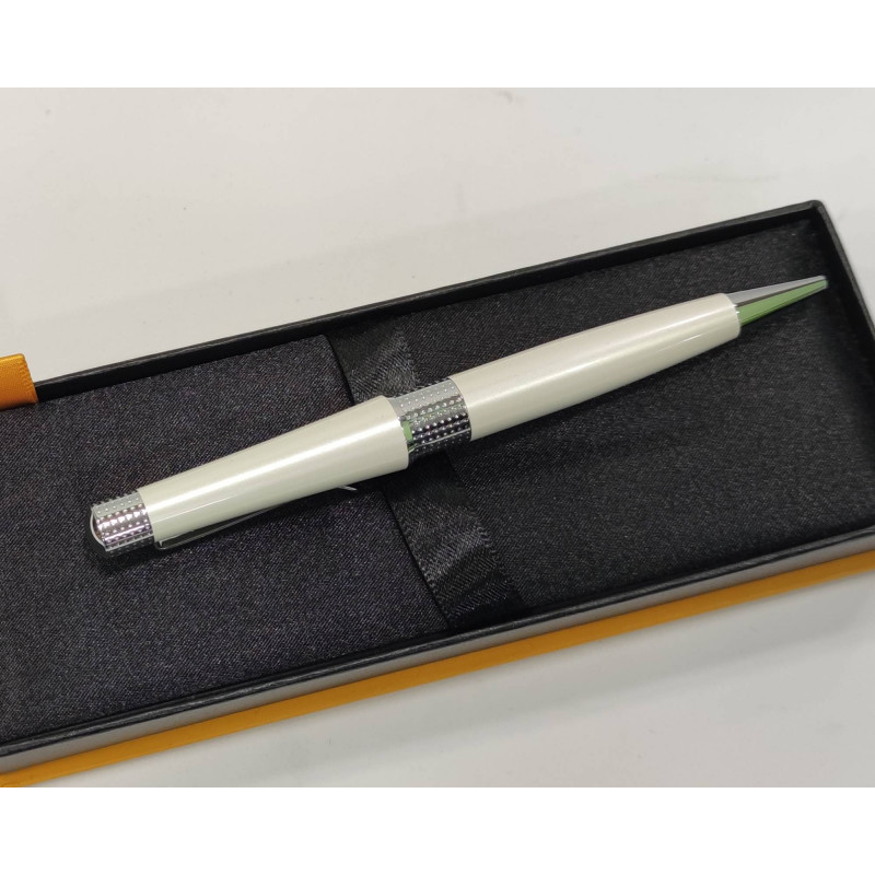 Penna Cross Beverly Bianco Perla Penna a sfera at0492-2